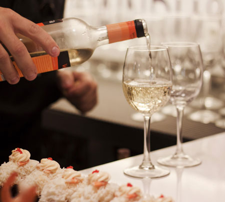 wines and cavas - bar Bergara - Donostia San Sebastián - Gros